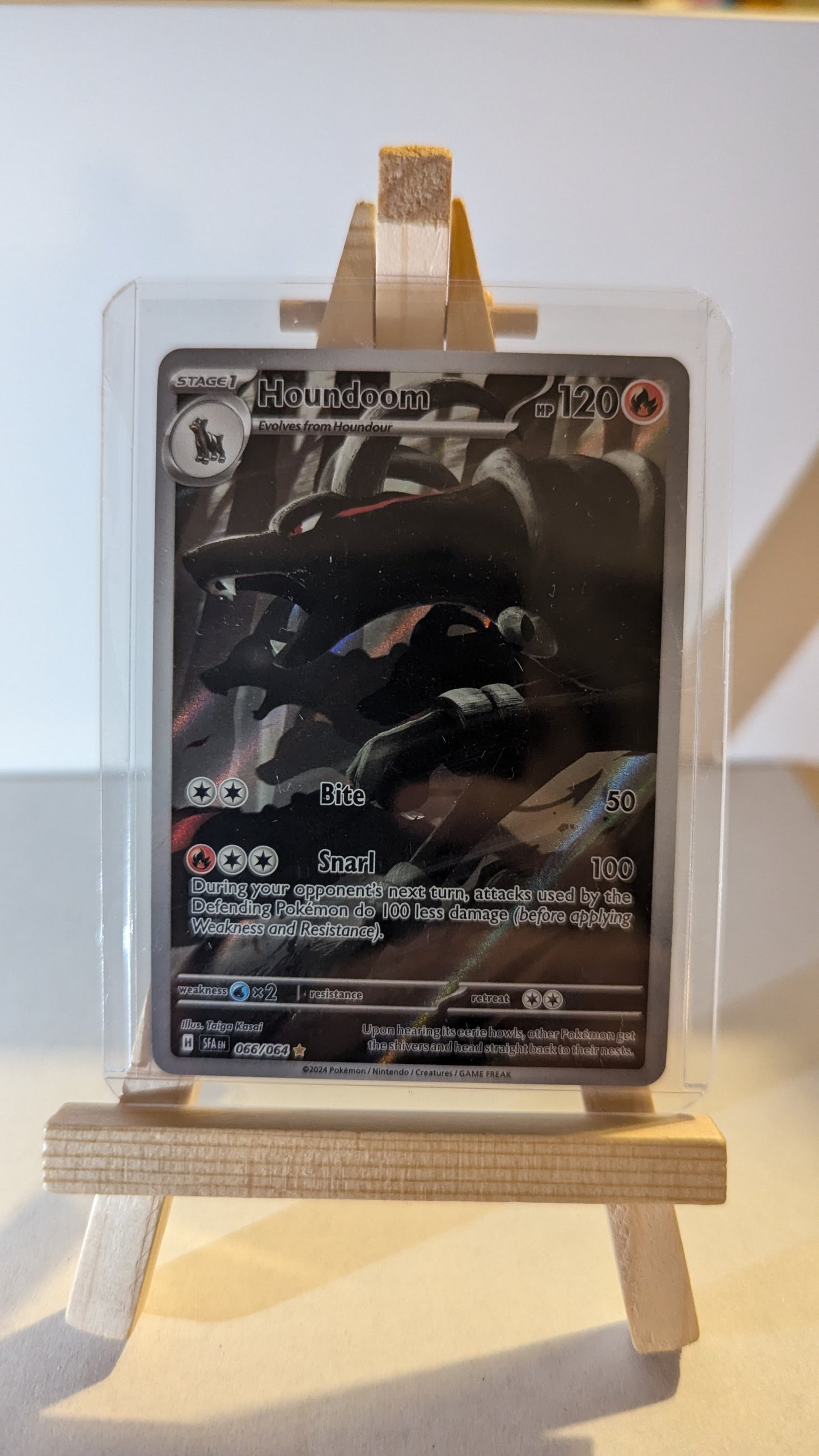 Houndoom 066/064 - Shrouded Fable